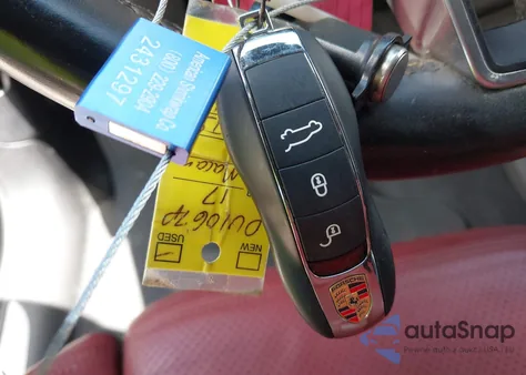 2017 Porsche Macan Gts из США, поврежденный, VIN WP1AG2A58HLB52493